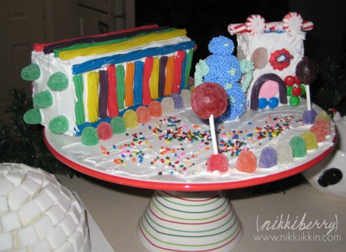 Candy houses arranged on a cakeplate