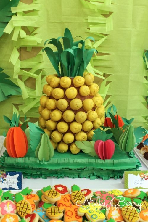 nikkiikkin cake pop pineapple1