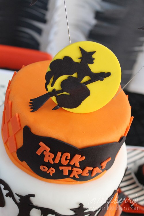 nikkiikkin halloween 9