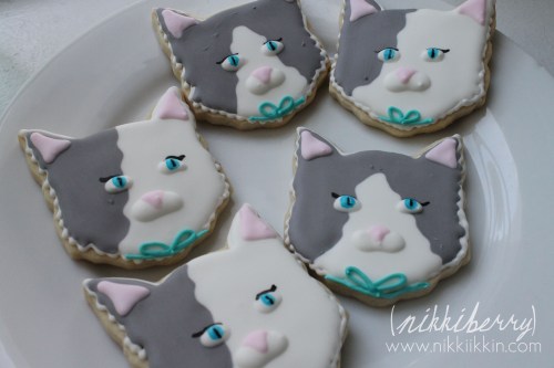nikkiikkin cat cookie